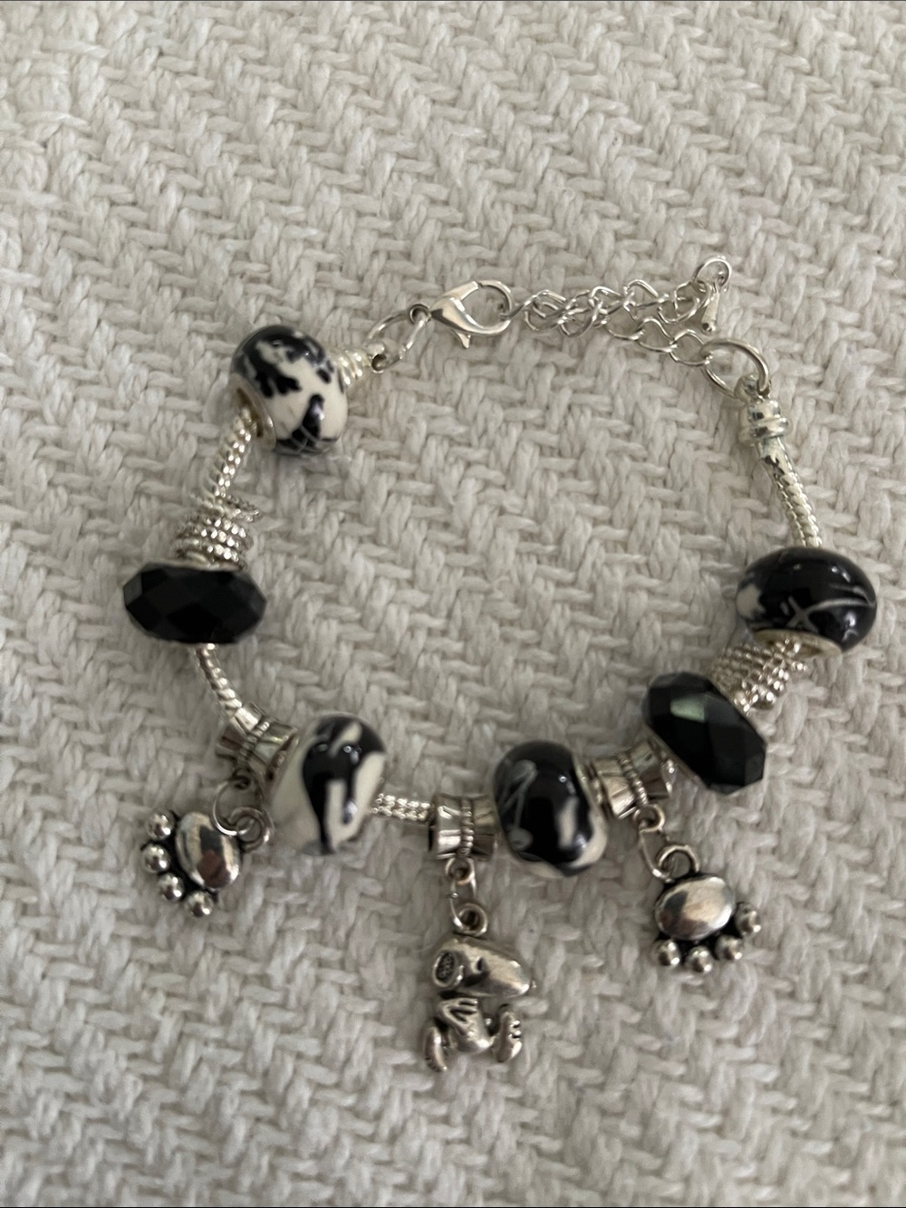 Black and White Glass Bead Charm Bracelet - Women Jewelry